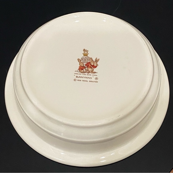 Vintage 1936 ROYAL DOULTON England “Bunnykins” English Fine Bone China 4pc Set - Picture 6 of 16